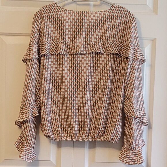 EUC Faux Wrap Blouse WIth Ruffles - Picture 2 of 6